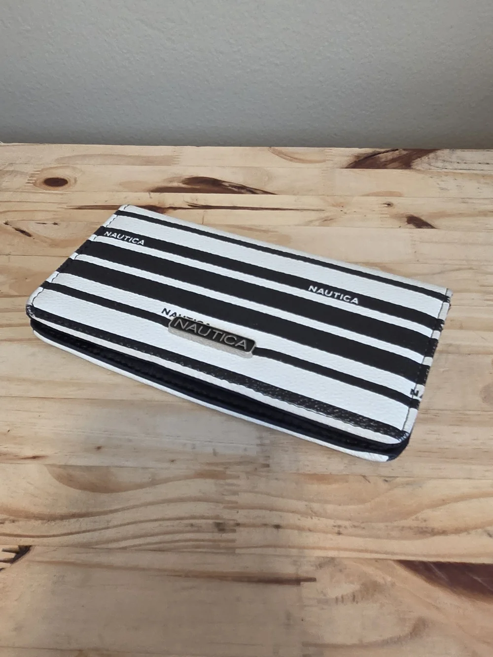Nautica women wallet